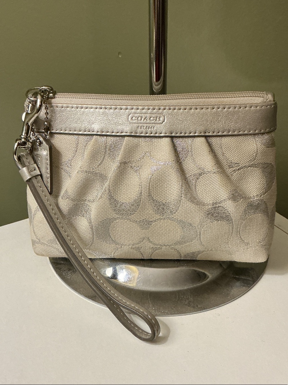 Coach Signature Canvas Wristlet with Strap & Hangtag in Gray & Metallic Silver